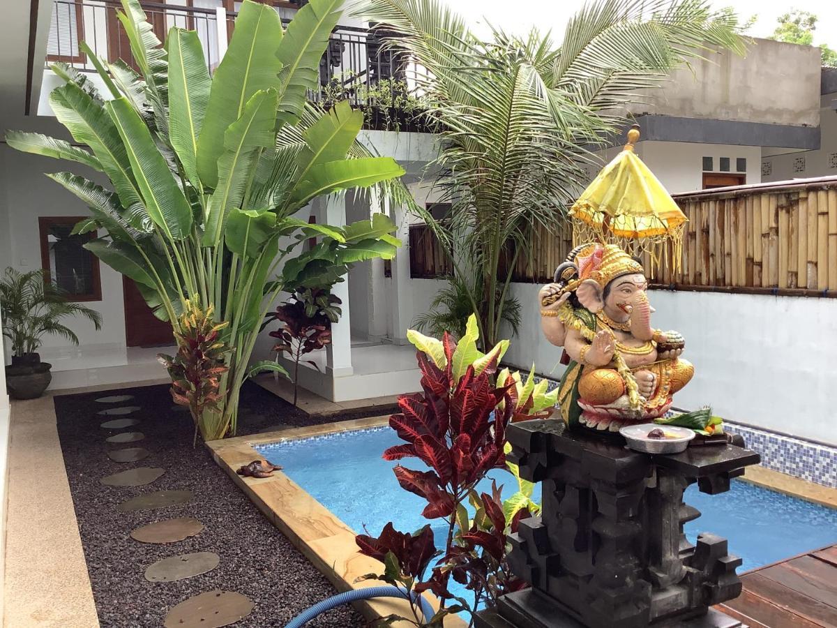 Villa Iris Homestay Uluwatu Exterior foto
